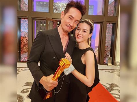 Moses Chan cherishes accepting award from his wife